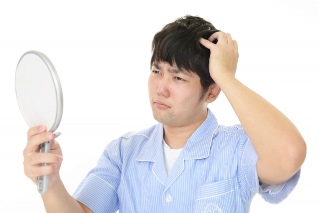 【FAQ】頭頂部の薄毛と自毛植毛に関するよくある質問