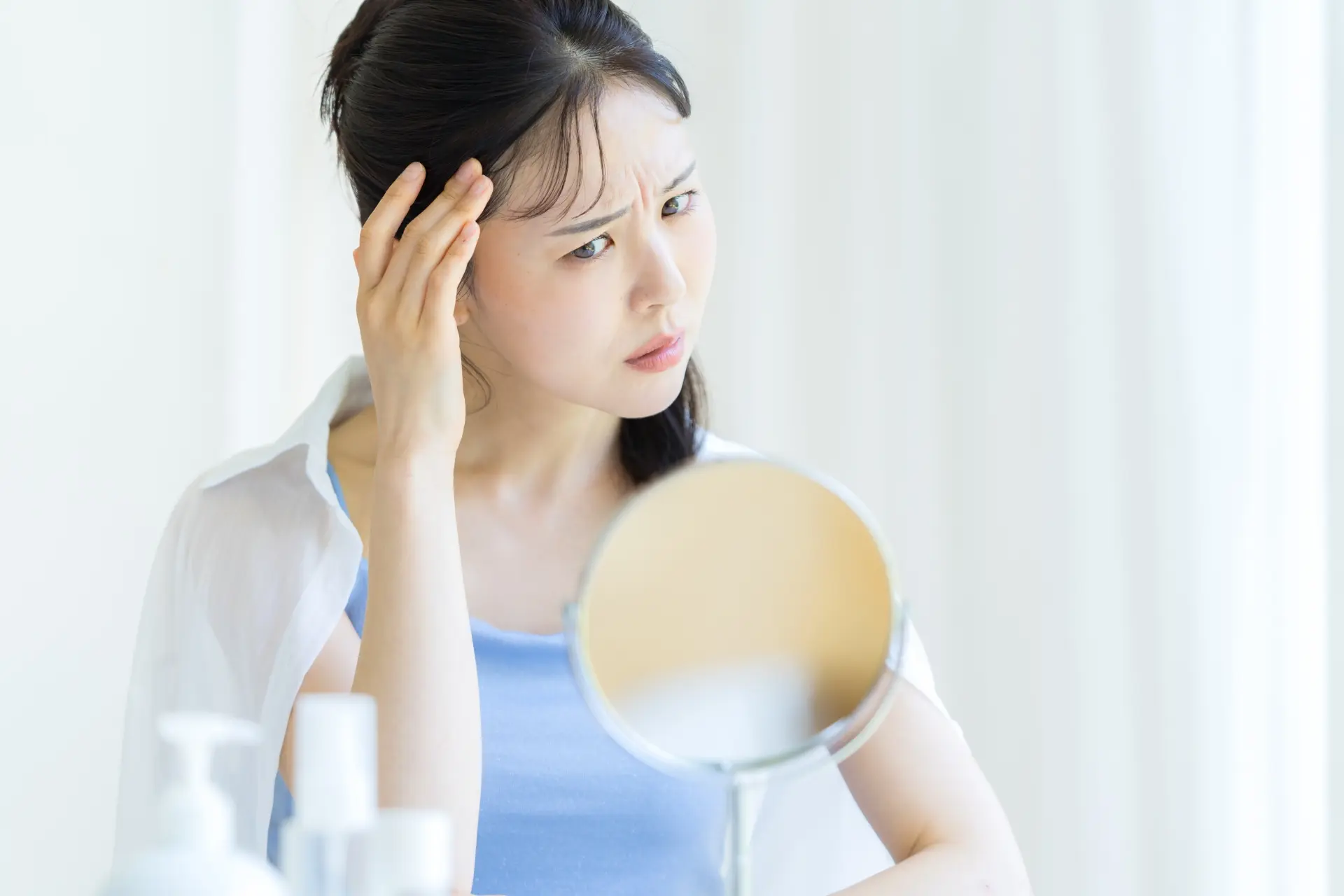 【私って薄毛かも？】女性の薄毛はなぜ起こる？原因と対策をわかりやすく解説